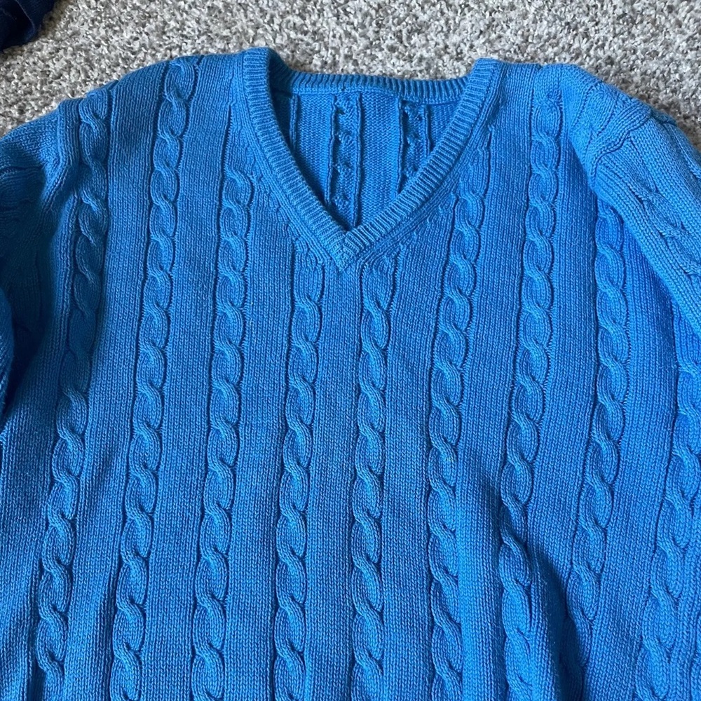 Blue sweater thrifted size small